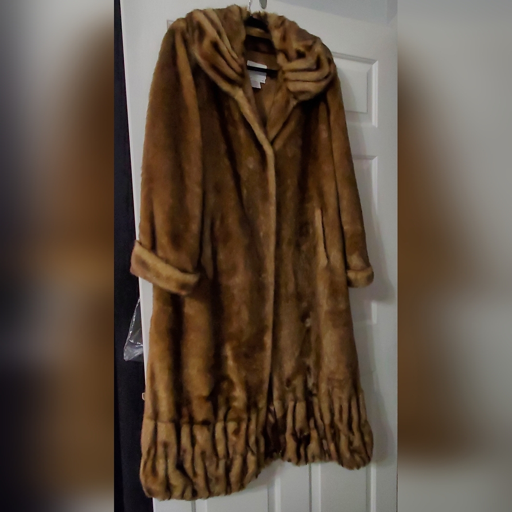Pamela McCoy Brown Faux Fur Coat Size M